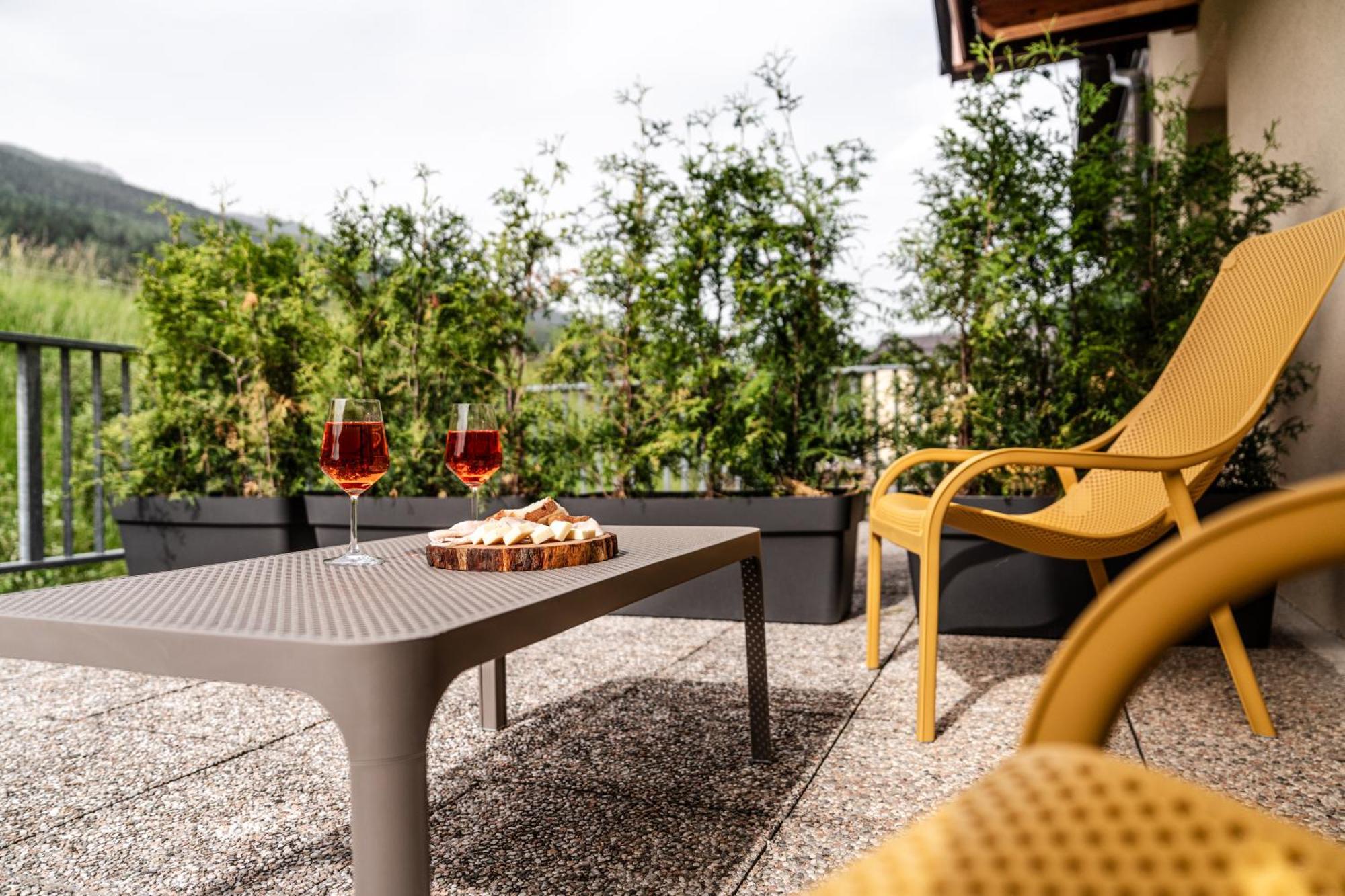Hotel La Noria Коммеццадура Экстерьер фото
